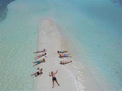 OLANGO ISLAND HOPPING - Image 2