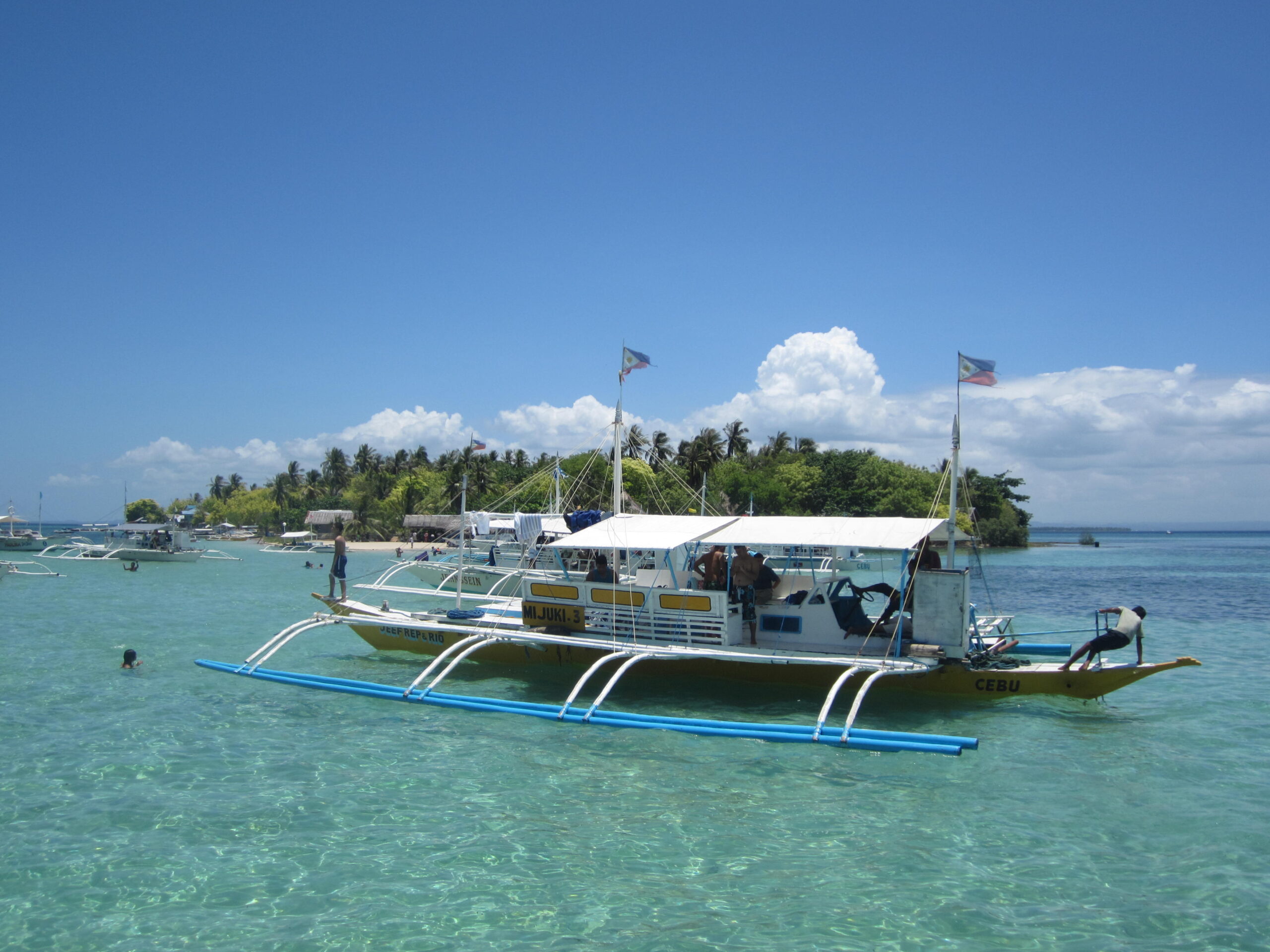 OLANGO ISLAND HOPPING